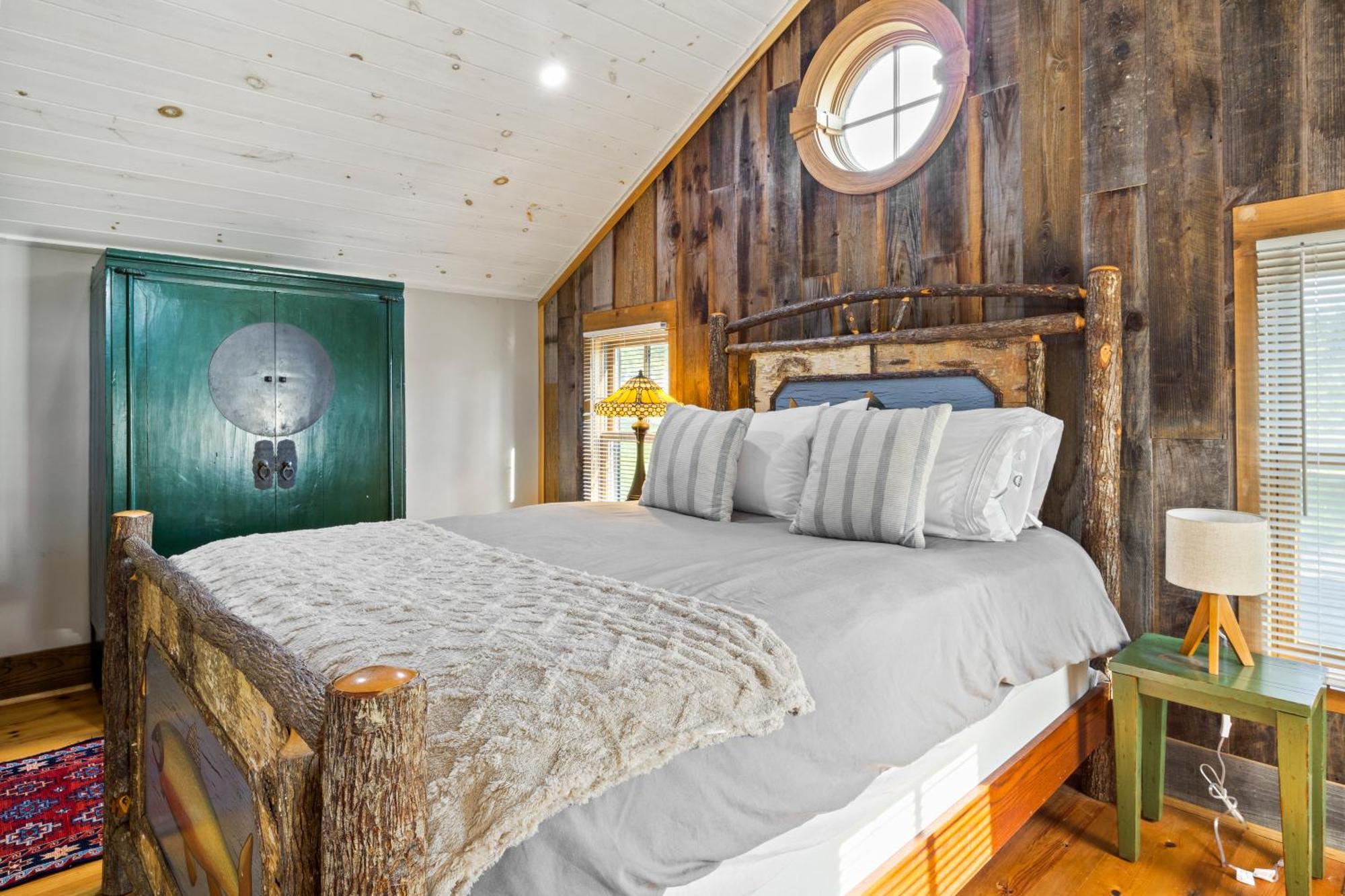 Cozy Two Bedroom Home On Canandaigua Lake Rushville Екстериор снимка