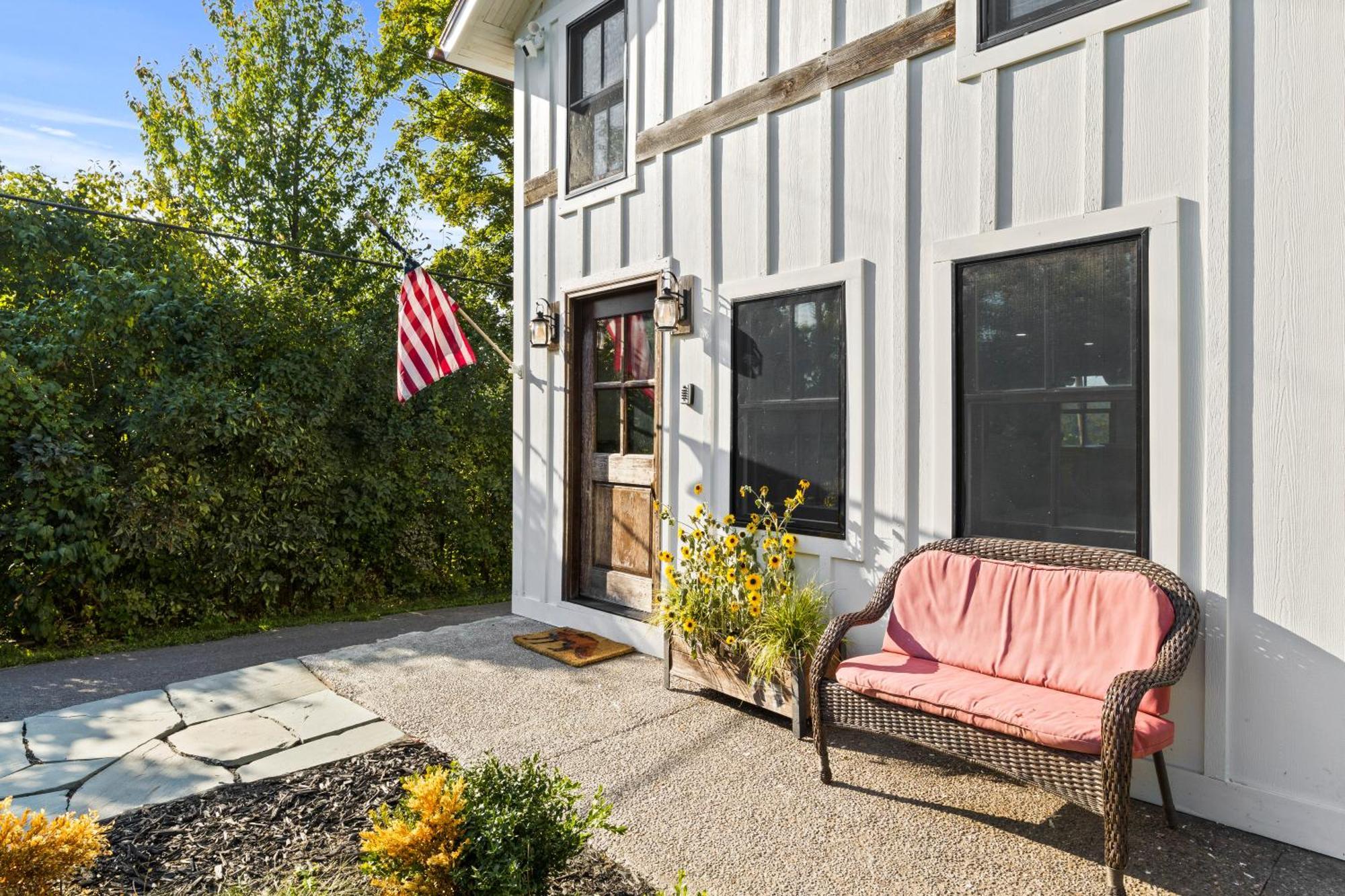 Cozy Two Bedroom Home On Canandaigua Lake Rushville Екстериор снимка